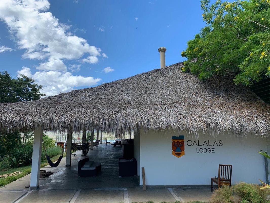 Calalas Lodge Nindiri Luaran gambar